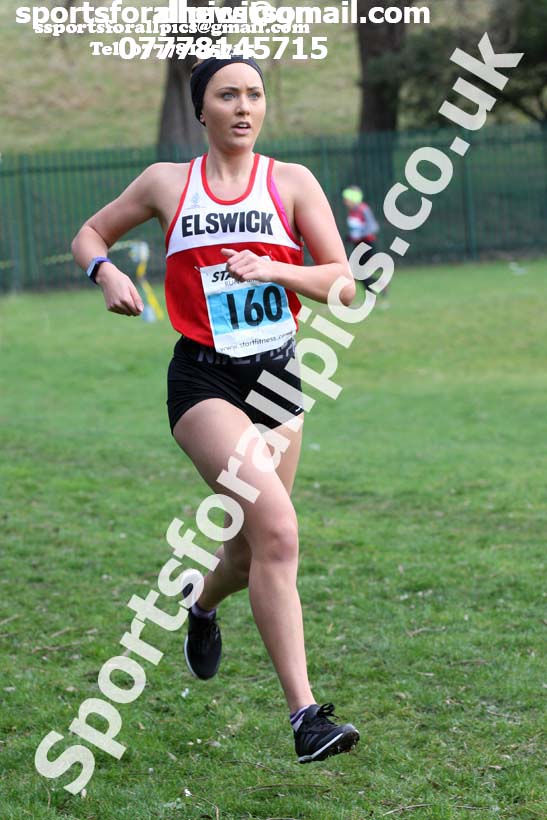 Senior womens and veteran Cathedral Relays, Birtley. Photo:  David T. Hewitson/Sports for All Pics
